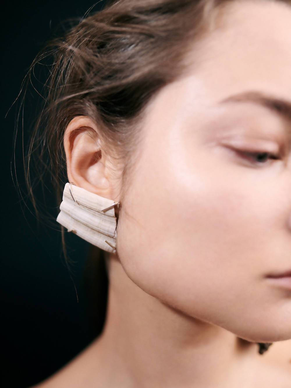 Mia Larsson Scallop Claw Earring
