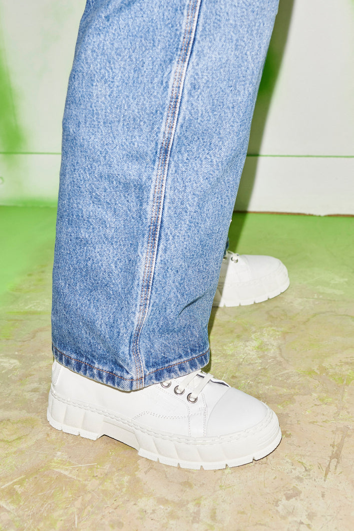 Load image into Gallery viewer, Virón 1992 White Apple Nylon Boots