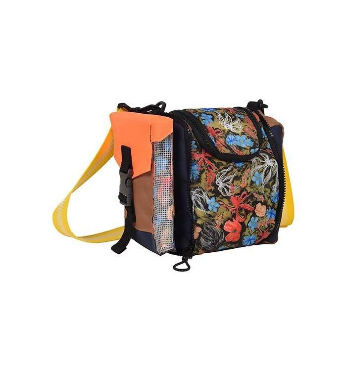 Load image into Gallery viewer, Make Printed Mini Duffle Bag
