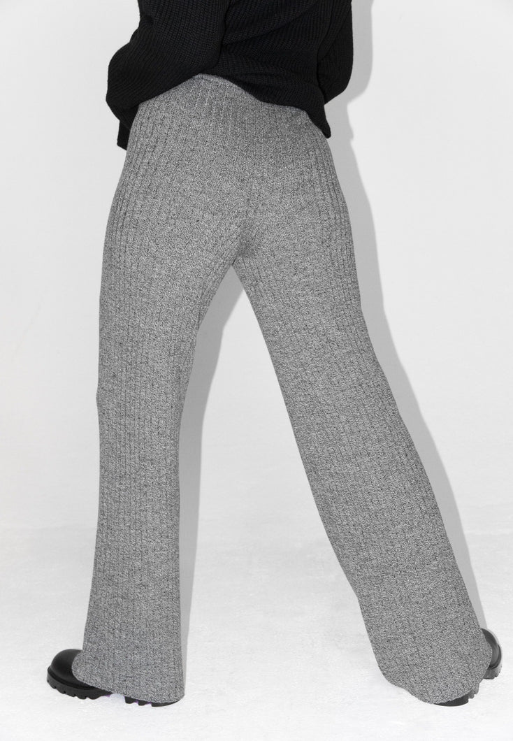 Load image into Gallery viewer, Rhea Black &amp; White Knit Pants