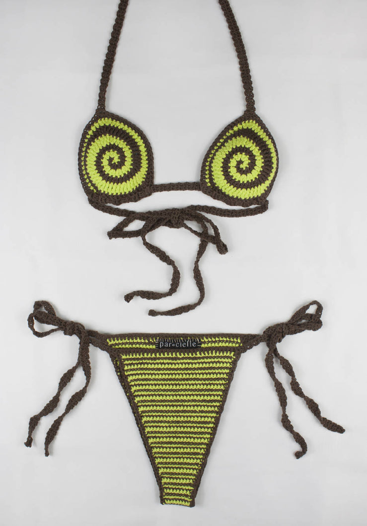 Load image into Gallery viewer, Par Cielle Chocolate &amp; Lime Swirly Bikini