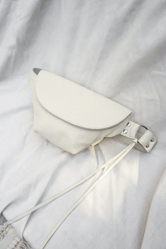 Load image into Gallery viewer, Nona White Fanny Pack