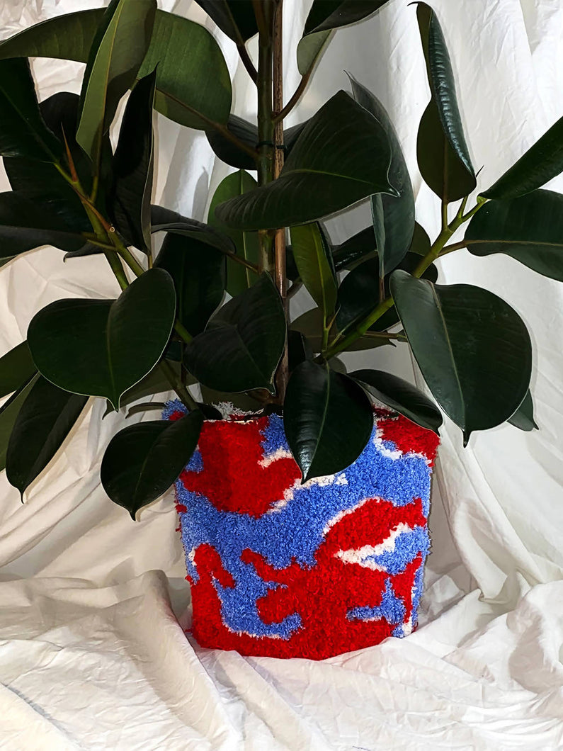 Load image into Gallery viewer, Ciaoketi Dragon Plant Pot Cover Red/Blue