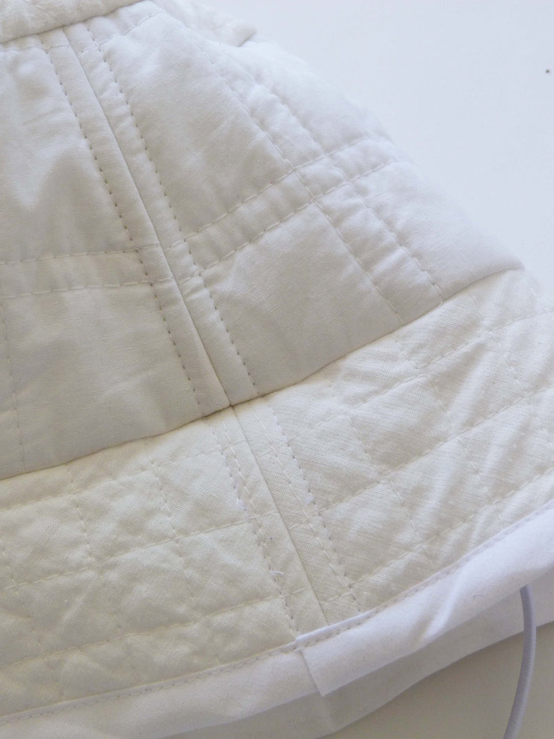 Load image into Gallery viewer, Kemkes White Diamond Quilt Bucket hat