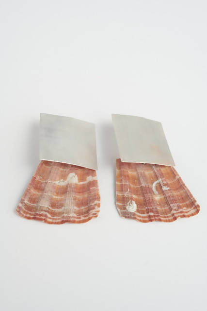 Load image into Gallery viewer, Mia Larsson Scallop Big Square Earring