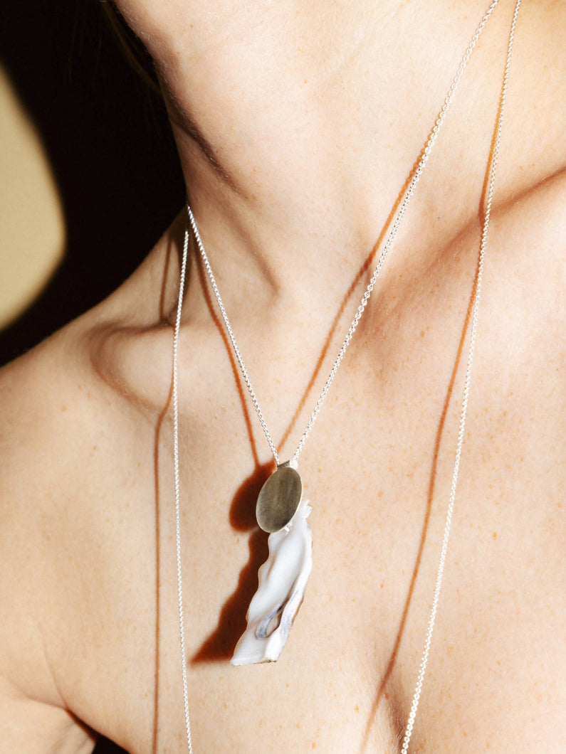 Load image into Gallery viewer, Mia Larsson Oyster Silver Short Pendant Necklace