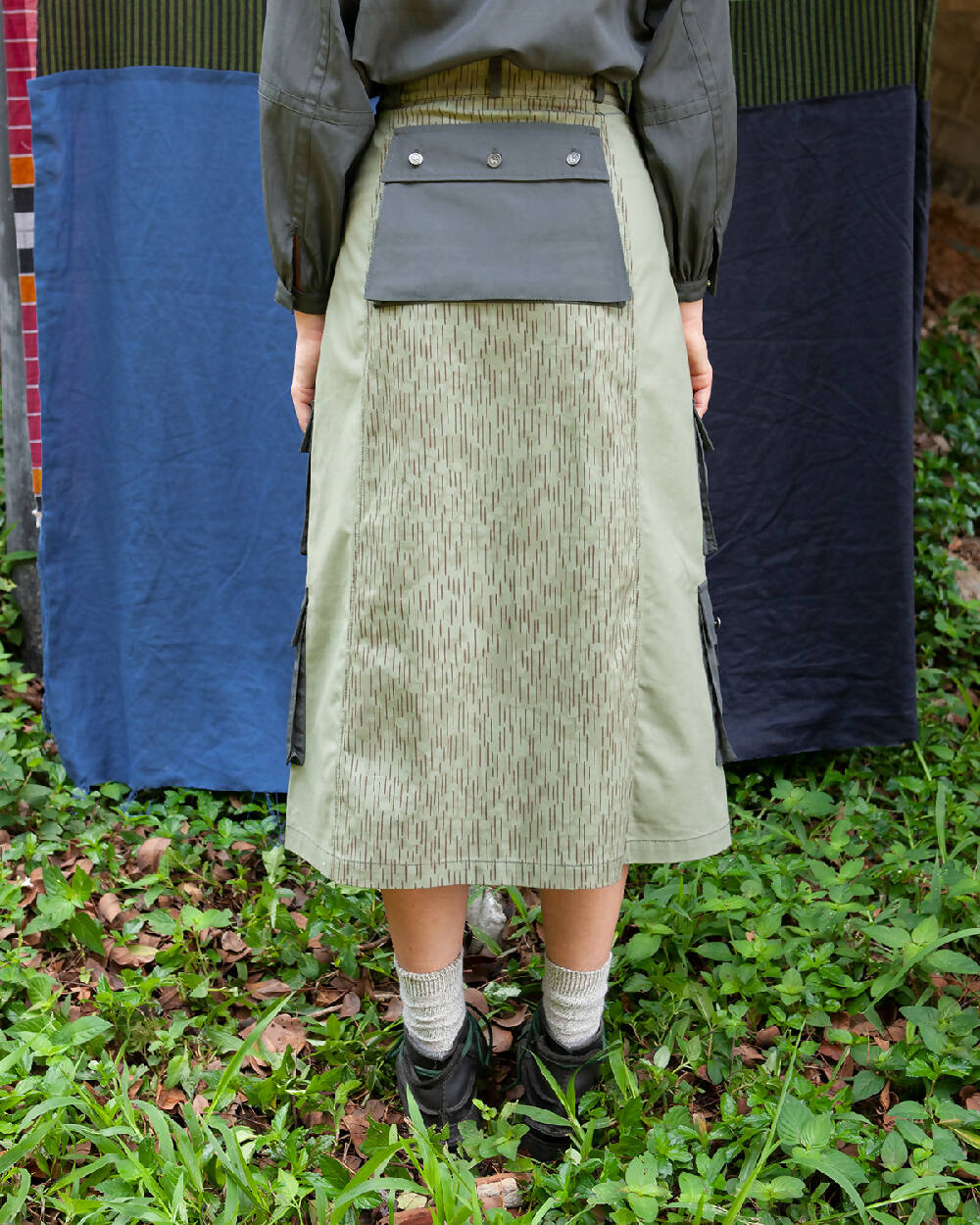 W'menswear Fly Pocket Skirt in Rain Camo