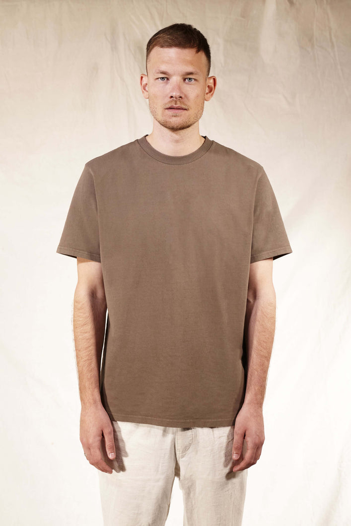 Load image into Gallery viewer, Full Circle Circular T-Shirt Brown