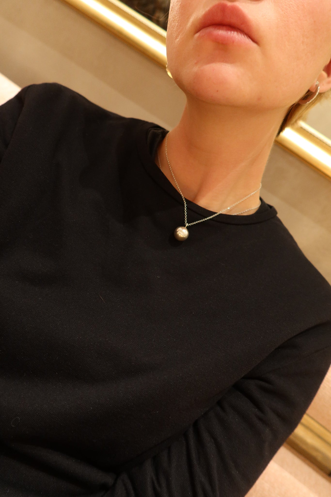 1072 Sphere Necklace