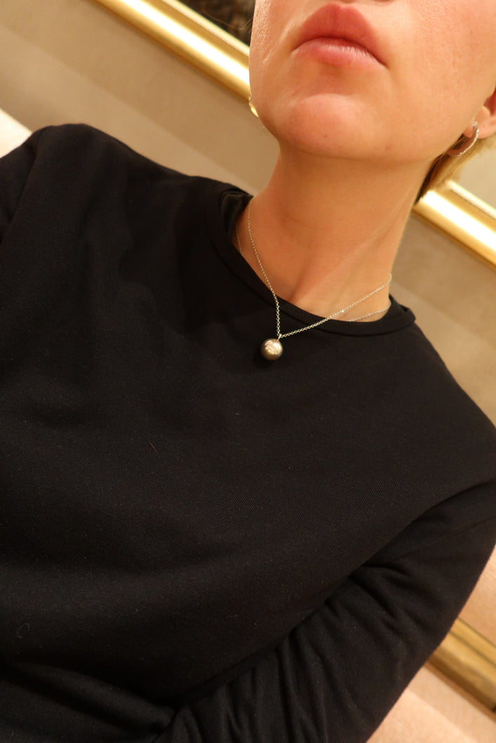Load image into Gallery viewer, 1072 Sphere Necklace