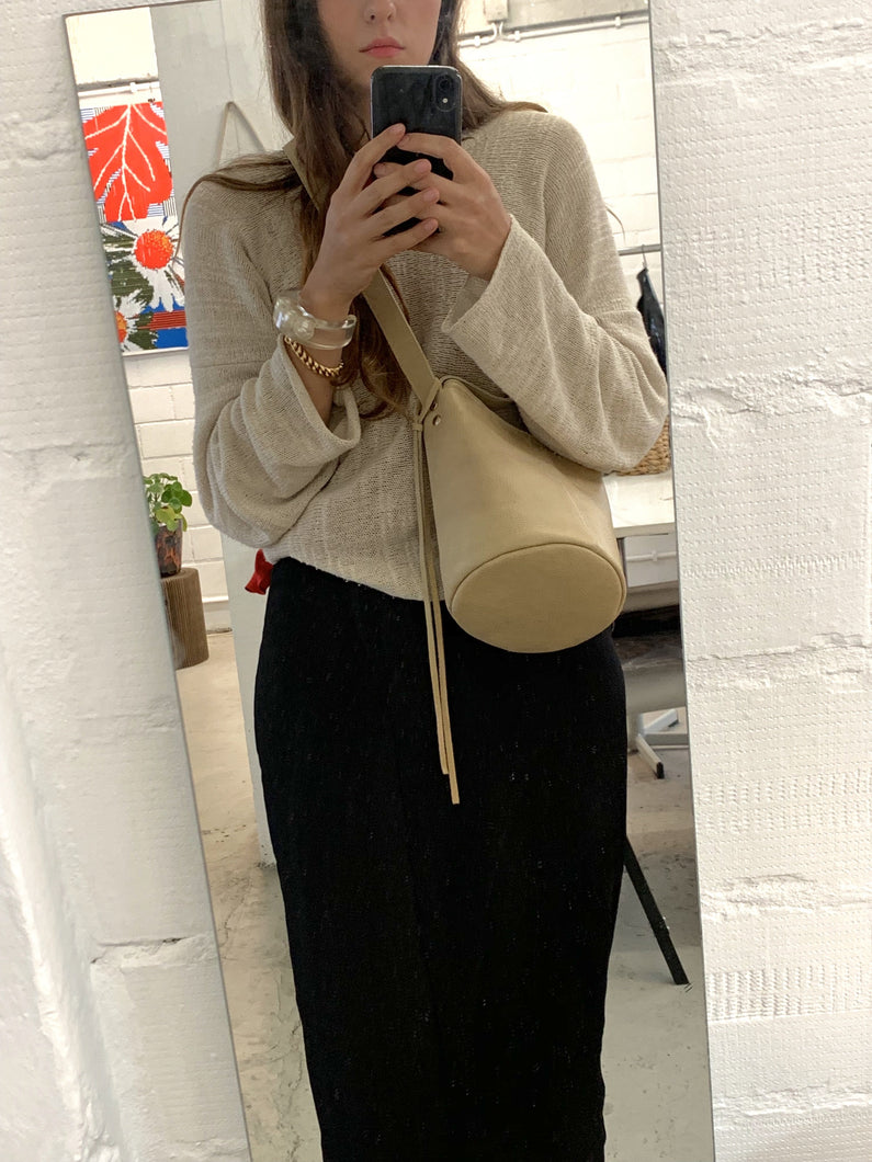Load image into Gallery viewer, Nona Sand Bucket Bag