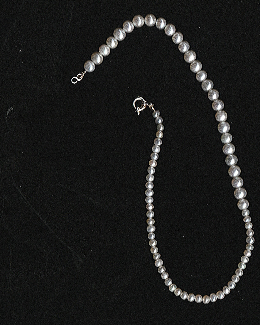 Load image into Gallery viewer, 1072 Lait Pearl Necklace